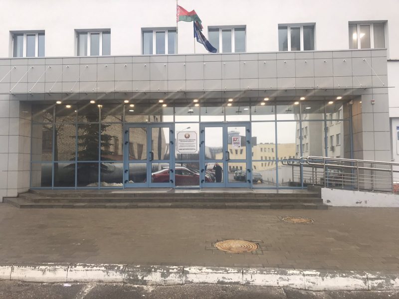 Вентилируемый фасад из керамогранита в Минске